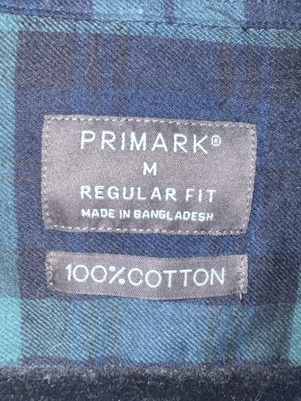 Primark Men’s Regular Fit Flannel Button Down Shirt - Green & Navy Plaid (M) - Picture 4 of 8
